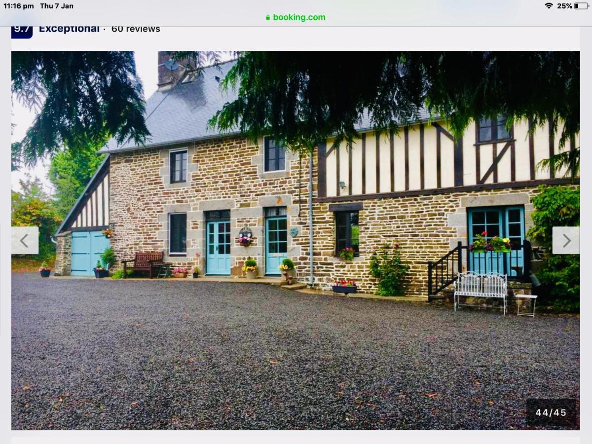 Maison Mai or La Petite Maison Mai or La Petite Grange or ALL three La Chapelle-Urée Extérieur photo