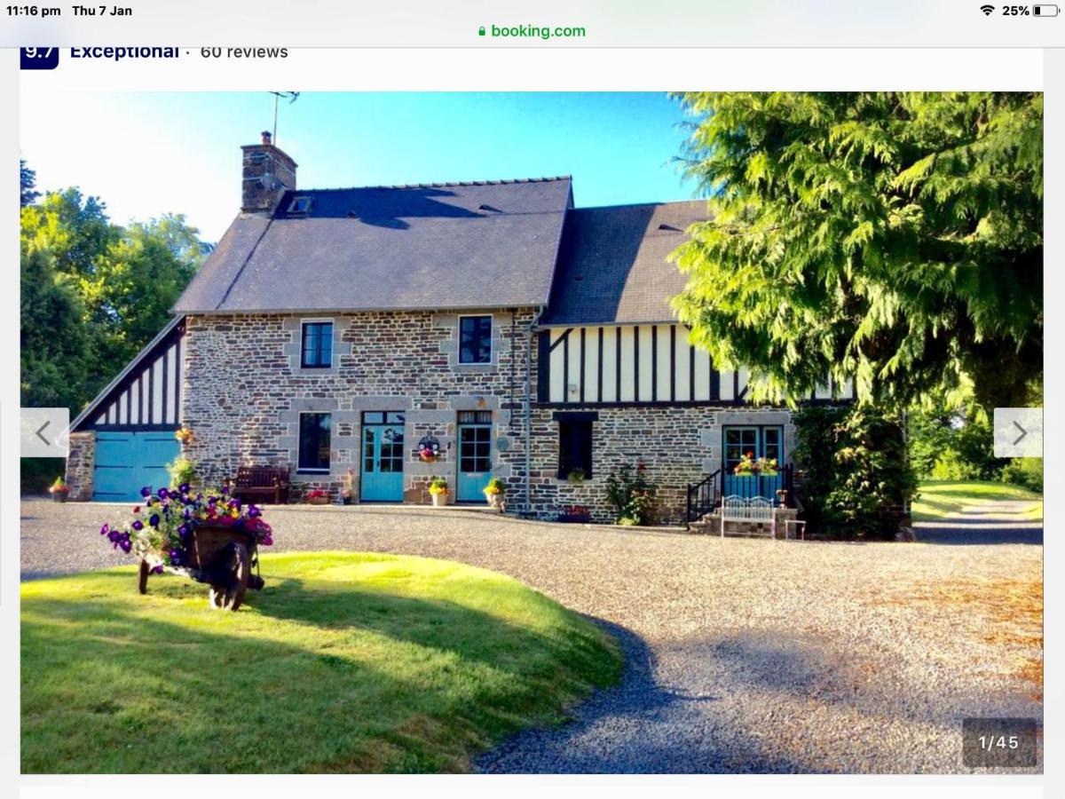 Maison Mai or La Petite Maison Mai or La Petite Grange or ALL three La Chapelle-Urée Extérieur photo